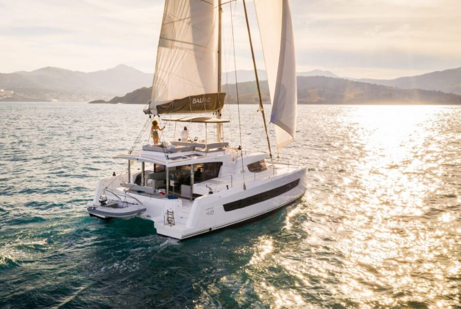Bali 4.6 (5+2 cab)