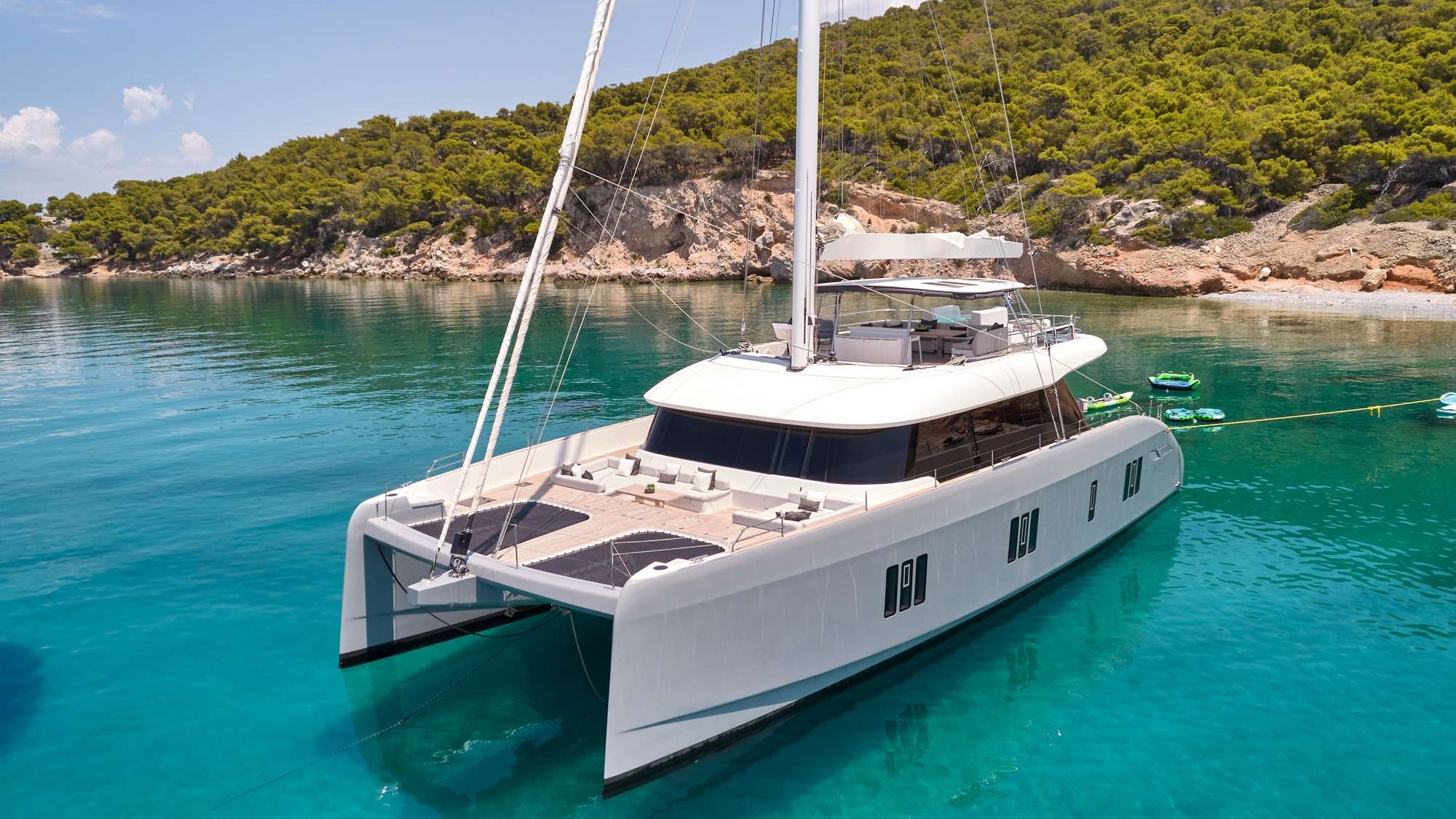 Catamaran de location ABOVE & BEYOND (4 cab)