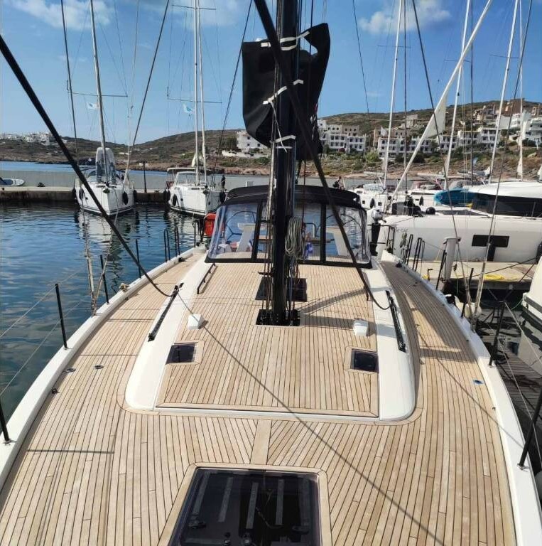 First Yacht 53 (3+1 cab)