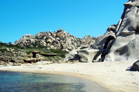 Bonifacio - Santa Teresa (10 NM)