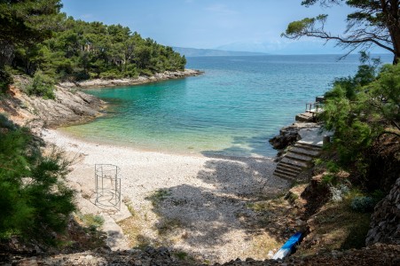Brac - Isla de Vis (25 mn)