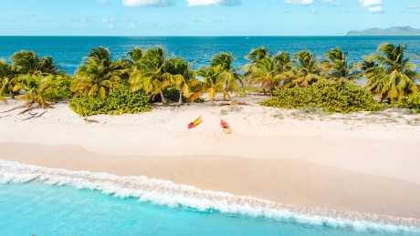 Sandy Island- Carnash Bay (Mayreau) (12 MN)