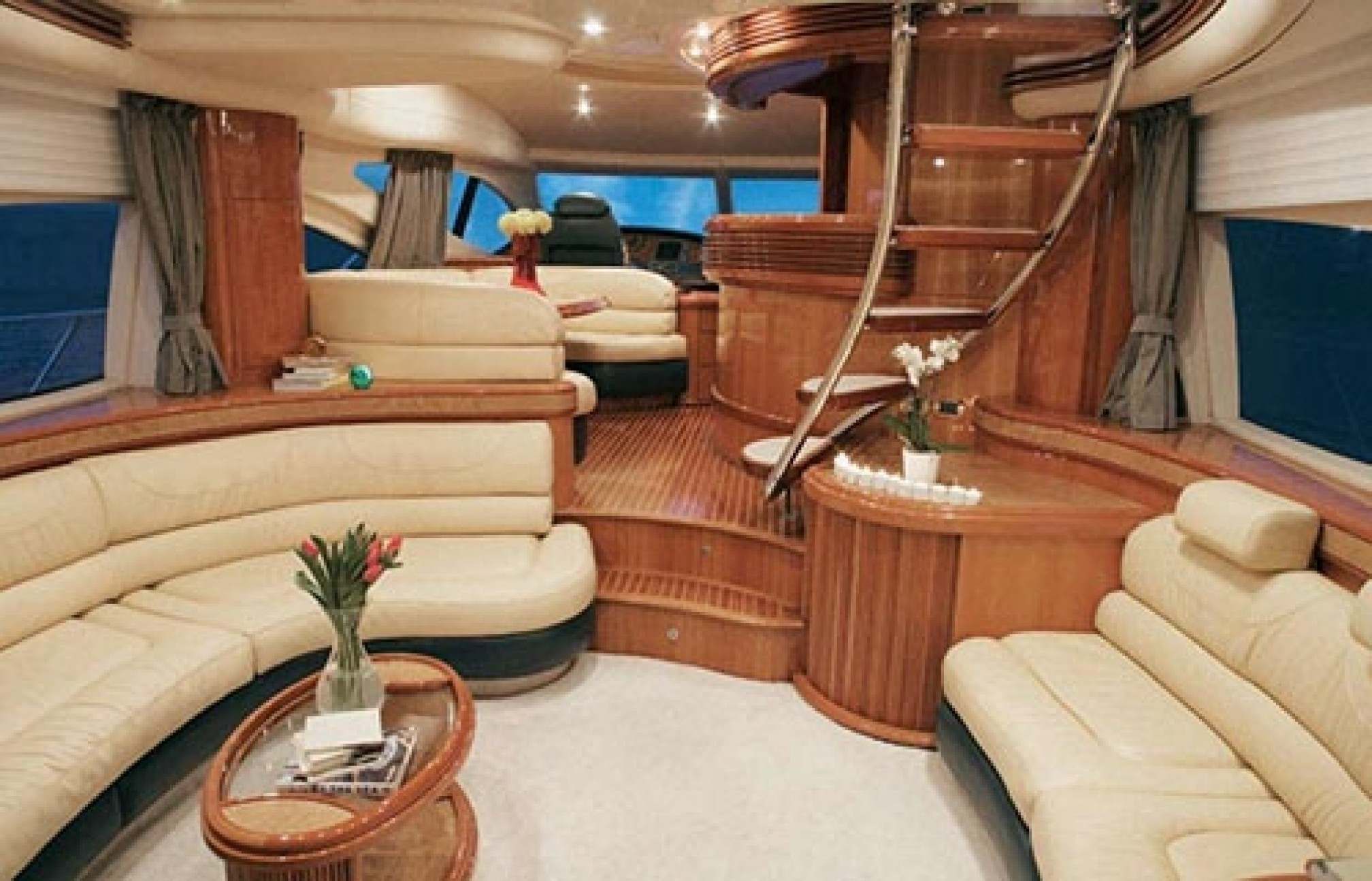 Azimut 68 'LOULOU' yacht charter salon