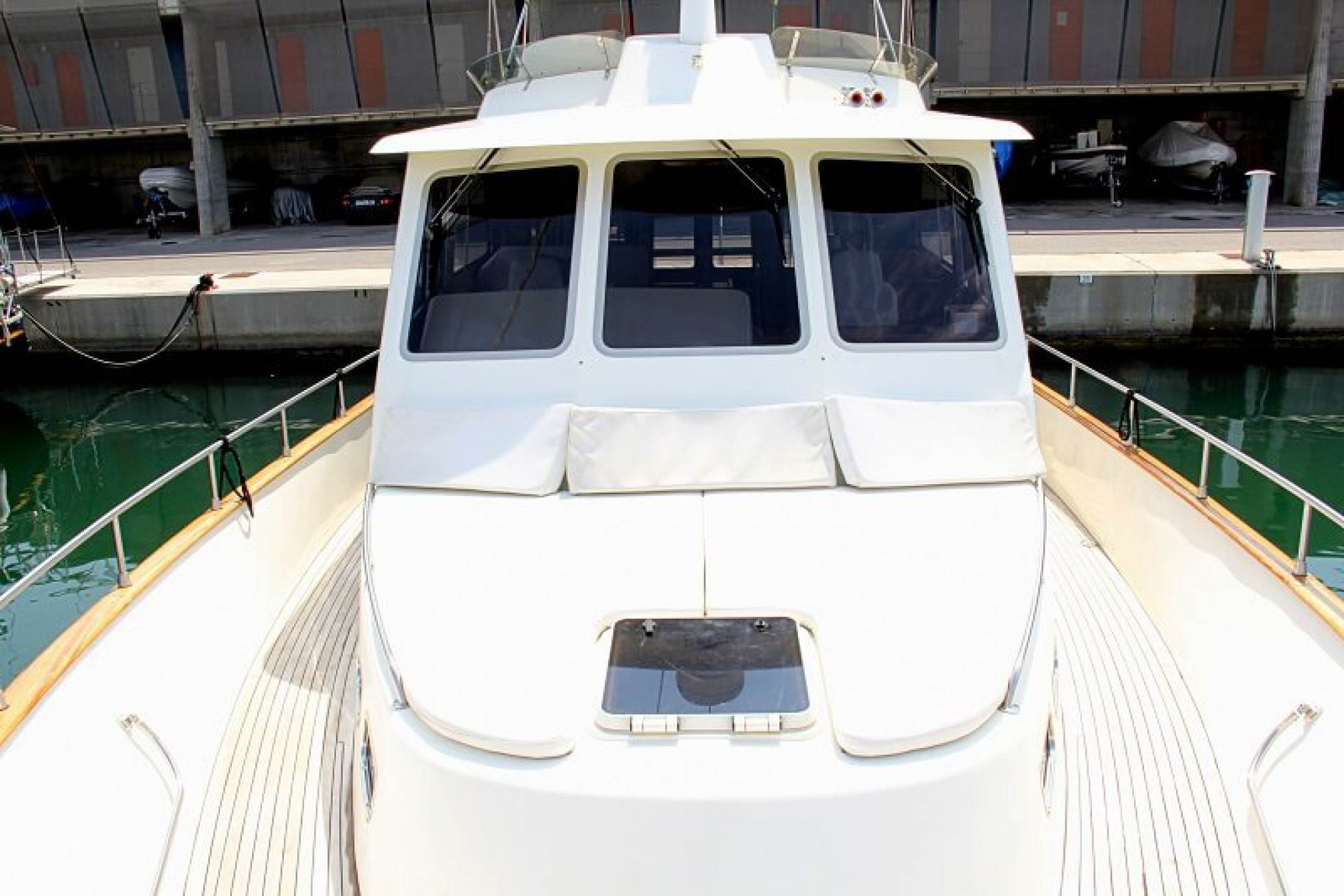 Belliure 48 'Ismar' yacht charter bow