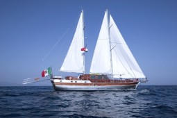 Silver Star II 8+2 pax in Italy